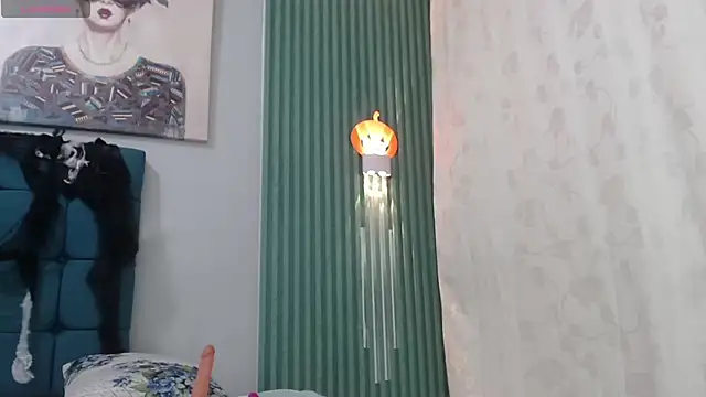 Dianita bitch online show from October 8, 2025, 12:03 pm