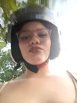 SirenRouge 69 online show from November 3, 2025, 8:54 pm