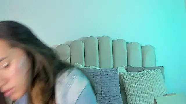 Valey x online show from January 11, 2026, 2:49 am