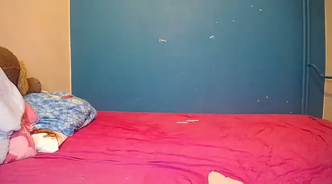 NADINNNE online show from February 23, 2025, 3:08 pm