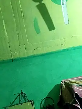 Snapshot of Rakhi_j chatting on November 17, 2025, 11:32 pm Rakhi j online show from November 17, 2025, 11:32 pm