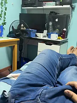 Snapshot of Angel_dex chatting on September 19, 2025, 5:42 am Angel dex online show from September 19, 2025, 5:42 am