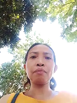 pinayhotii online show from September 13, 2025, 1:49 am