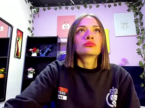 Snapshot of Tammy_Thompson_ chatting on September 10, 2025, 1:55 pm Tammy Thompson online show from September 10, 2025, 1:55 pm