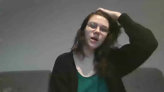 LaVostraDorothy online show from December 4, 2025, 11:19 am