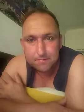 GenuineDedication42 online show from April 27, 2026, 2:48 pm