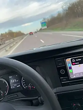 julienCr7 online show from February 27, 2026, 4:07 pm