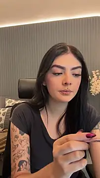 AliceRitter online show from December 14, 2025, 5:29 pm