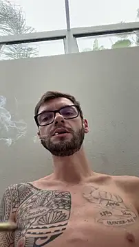 Leonsouzaof online show from April 24, 2026, 6:32 pm