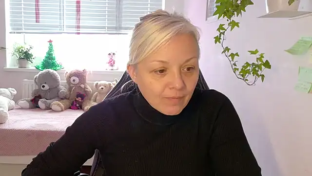 Linsy Kim online show from January 8, 2026, 11:56 am