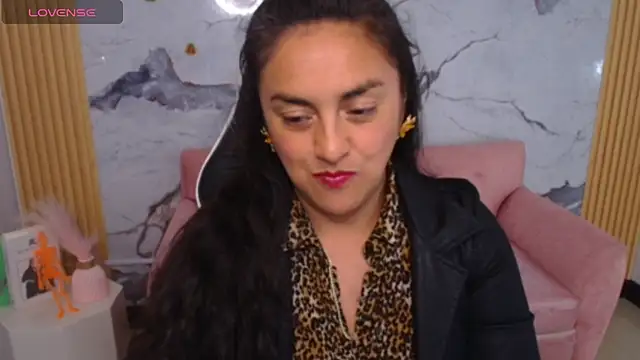 tamara ch1 online show from October 21, 2025, 3:29 am