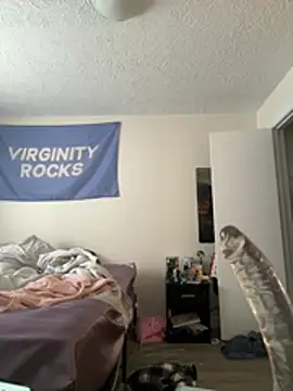 kykyloves online show from March 14, 2026, 4:23 pm