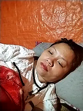 venu00 online show from October 24, 2025, 3:52 pm