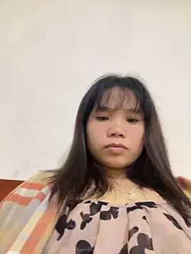 Ngoc-bbi online show from October 6, 2025, 2:36 pm