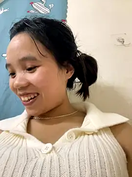 Ngoc-bbi online show from October 9, 2025, 1:53 pm