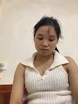 Ngoc-bbi online show from October 10, 2025, 2:05 pm