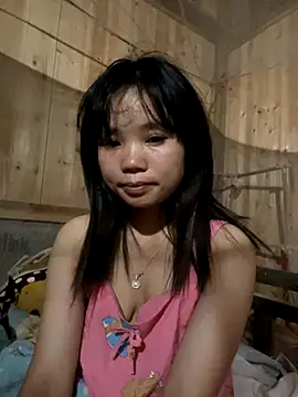 Ngoc-bbi online show from October 23, 2025, 4:06 pm