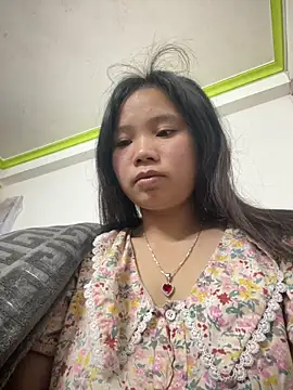 Ngoc-bbi online show from January 14, 2026, 4:07 am