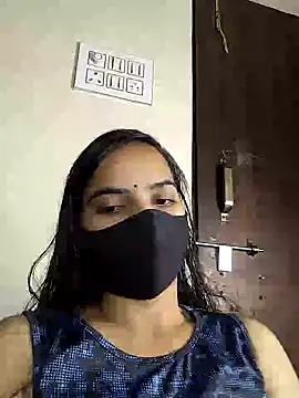 Savita2310 online show from October 12, 2025, 6:07 pm