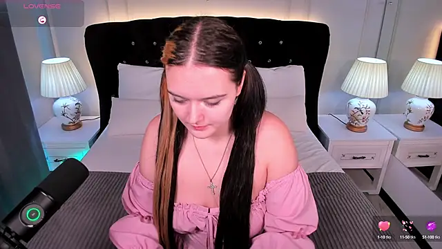 HeyMary online show from September 25, 2025, 7:34 am