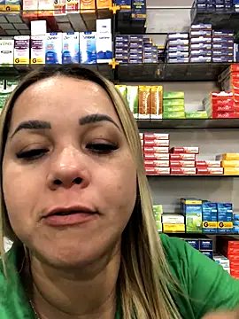 Snapshot of imoly99 chatting on October 24, 2025, 7:21 pm imoly99 online show from October 24, 2025, 7:21 pm