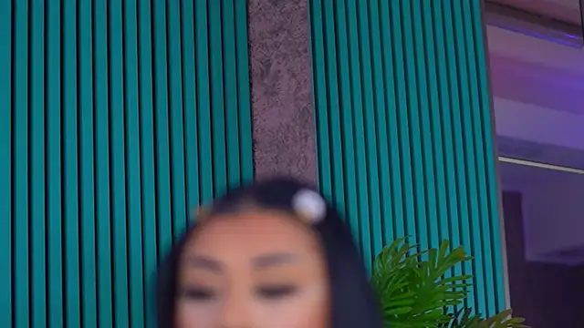 ArabellaPosh online show from November 9, 2025, 5:50 am