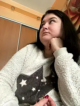 Snapshot of DazzzlingDame chatting on January 18, 2026, 12:42 pm DazzzlingDame online show from January 18, 2026, 12:42 pm