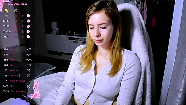 ZoyaMill online show from April 2, 2026, 6:55 am