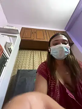 angelofyourworld online show from April 16, 2026, 9:39 pm