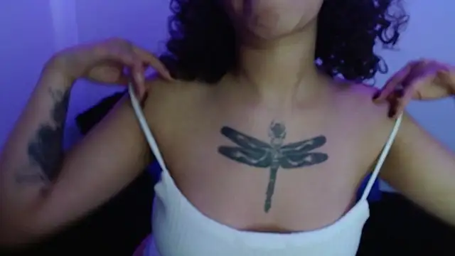 Canela s1 online show from November 28, 2025, 6:54 pm