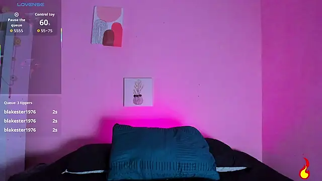 Georgina Ferri  online show from October 27, 2025, 6:01 pm