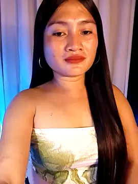 Snapshot of Naughtyalina2 chatting on September 20, 2025, 5:25 pm Naughtyalina2 online show from September 20, 2025, 5:25 pm