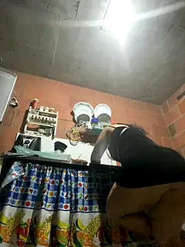 Snapshot of Jessyivonne chatting on October 2, 2025, 11:23 pm Jessyivonne online show from October 2, 2025, 11:23 pm