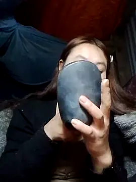 lusy-bae online show from January 6, 2026, 8:18 am