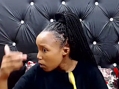 AppleAss02 online show from October 23, 2025, 8:18 pm