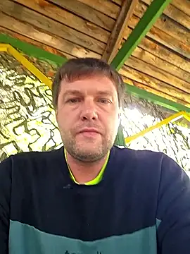 ZeoNVi online show from April 13, 2026, 4:18 am