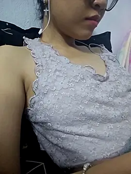 Snapshot of _Thaotam_ chatting on October 10, 2025, 11:09 am  Thaotam  online show from October 10, 2025, 11:09 am