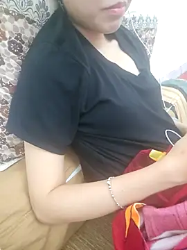  Thaotam  online show from February 1, 2026, 12:15 pm