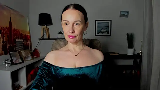 Velvet Jasmine online show from January 13, 2026, 6:40 am