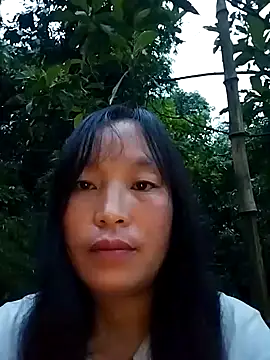 miss-su online show from September 12, 2025, 10:43 pm