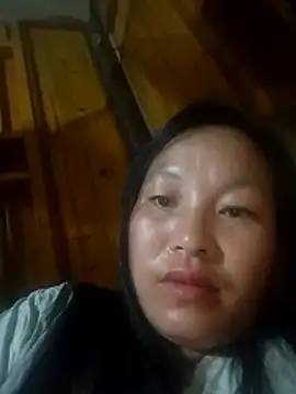 miss-su online show from April 12, 2026, 10:15 pm