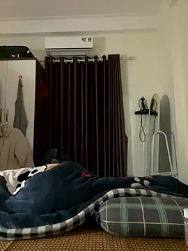 anhduc2k555 online show from January 8, 2026, 1:57 pm