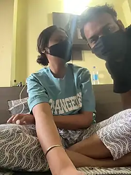 Snapshot of indianshycouple chatting on February 18, 2026, 5:36 am indianshycouple online show from February 18, 2026, 5:36 am