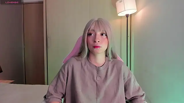 EmystarX online show from June 5, 2026, 11:10 pm