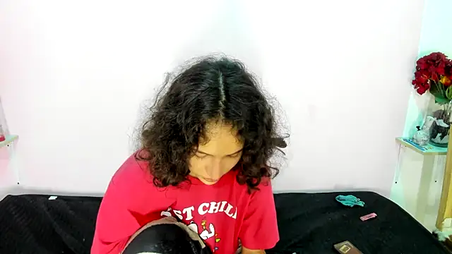 TeensNews18 online show from October 19, 2025, 1:23 pm