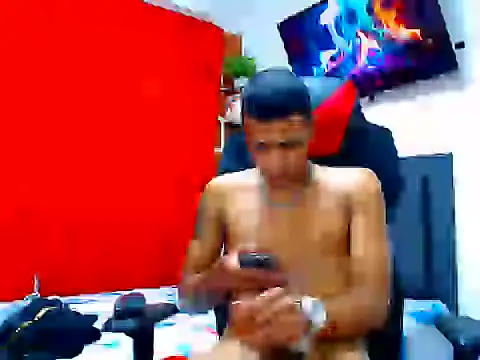Snapshot of cristian_tayron1 chatting on July 28, 2026, 7:39 pm cristian tayron1 online show from July 28, 2026, 7:39 pm