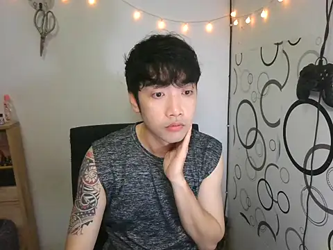 moaman190 online show from October 17, 2025, 9:17 pm