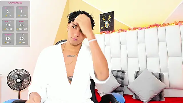 Adan Oriol online show from November 27, 2025, 3:41 am