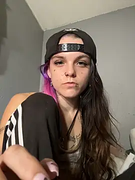 ittybittymeryssa online show from November 8, 2025, 11:10 am