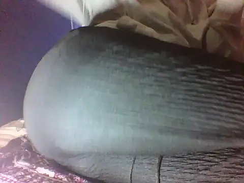 Moongodessy online show from September 26, 2025, 6:45 pm